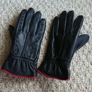 Black & red Leather Gloves Size S/M